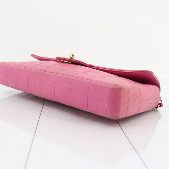 Chanel Chocobar lambskin Shoulder bag - Picture 6 of 9